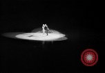 Standbild Eislaufen New York City USA, 1941, aus Sekunde 4 historischem Filmmaterial Videoclip 65675053559