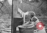 Image Sammamish Slough Cours Seattle Washington USA, 1941, de la seconde 31 séquences d'archives historiques vidéo 65675053560