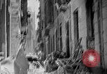 Standbild German Air Raid Alexandria, 1941, aus Sekunde 21 historischem Filmmaterial Videoclip 65675053567