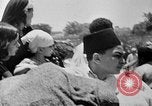 Standbild German Air Raid Alexandria, 1941, aus Sekunde 33 historischem Filmmaterial Videoclip 65675053567
