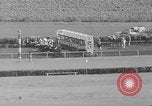 Image course de chevaux Arlington Park Illinois USA, 1941, de la seconde 18 séquences d'archives historiques vidéo 65675053570