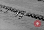 Image course de chevaux Arlington Park Illinois USA, 1941, de la seconde 43 séquences d'archives historiques vidéo 65675053570