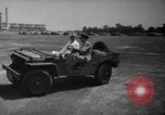 Image Visites de Prince George Martin Aircraft Factory Middle River Maryland USA, 1941, de la seconde 35 séquences d'archives historiques vidéo 65675053575