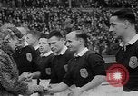 Immagine di Clementina Churchill Wembley Inghilterra, 1942, secondo 16 filmato di repertorio 65675053584