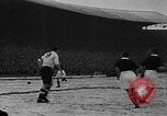 Immagine di Clementina Churchill Wembley Inghilterra, 1942, secondo 33 filmato di repertorio 65675053584