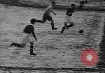 Immagine di Clementina Churchill Wembley Inghilterra, 1942, secondo 55 filmato di repertorio 65675053584