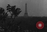 Image Tour Eiffel Paris France, 1939, de la seconde 9 séquences d'archives historiques vidéo 65675053610