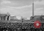 Standbild Papst Pius XII Vatikanstadt Rom Italien, 1948, aus Sekunde 7 historischem Filmmaterial Videoclip 65675053615