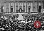 Standbild Papst Pius XII Vatikanstadt Rom Italien, 1948, aus Sekunde 10 historischem Filmmaterial Videoclip 65675053615