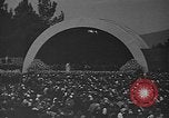 Immagine di La pasqua i servizi Sunrise Glendale California USA, 1948, secondo 12 filmato di repertorio 65675053616