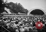 Immagine di La pasqua i servizi Sunrise Glendale California USA, 1948, secondo 20 filmato di repertorio 65675053616