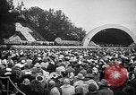 Immagine di La pasqua i servizi Sunrise Glendale California USA, 1948, secondo 23 filmato di repertorio 65675053616