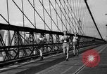 Standbild Bunion Derby New York City USA, 1936, aus Sekunde 16 historischem Filmmaterial Videoclip 65675053651