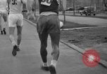 Standbild Bunion Derby New York City USA, 1936, aus Sekunde 24 historischem Filmmaterial Videoclip 65675053651