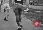 Standbild Bunion Derby New York City USA, 1936, aus Sekunde 25 historischem Filmmaterial Videoclip 65675053651