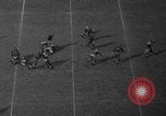 Standbild Fußballspiel Los Angeles California USA, 1936, aus Sekunde 14 historischem Filmmaterial Videoclip 65675053652
