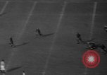 Standbild Fußballspiel Los Angeles California USA, 1936, aus Sekunde 15 historischem Filmmaterial Videoclip 65675053652