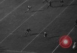 Standbild Fußballspiel Los Angeles California USA, 1936, aus Sekunde 17 historischem Filmmaterial Videoclip 65675053652