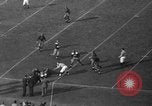 Standbild Fußballspiel Los Angeles California USA, 1936, aus Sekunde 22 historischem Filmmaterial Videoclip 65675053652