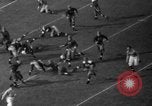 Standbild Fußballspiel Los Angeles California USA, 1936, aus Sekunde 29 historischem Filmmaterial Videoclip 65675053652