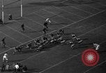 Standbild Fußballspiel Los Angeles California USA, 1936, aus Sekunde 36 historischem Filmmaterial Videoclip 65675053652