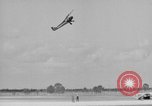 Immagine di Acrobazie di acrobazia aerea Miami Florida USA, 1936, secondo 21 filmato di repertorio 65675053660