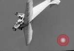 Immagine di Acrobazie di acrobazia aerea Miami Florida USA, 1936, secondo 30 filmato di repertorio 65675053660