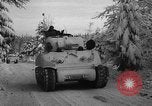 Standbild USA Tanks Niedrige Länder europäische Theater, 1944, aus Sekunde 46 historischem Filmmaterial Videoclip 65675053668