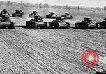 Immagine di Preparazione della guerra La Russia Unione Sovietica, 1942, secondo 6 filmato di repertorio 65675053675