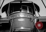 Image ferry Ellis Island New York USA, 1948, de la seconde 14 séquences d'archives historiques vidéo 65675053689