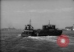 Image ferry Ellis Island New York USA, 1948, de la seconde 22 séquences d'archives historiques vidéo 65675053689