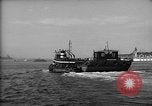 Image ferry Ellis Island New York USA, 1948, de la seconde 25 séquences d'archives historiques vidéo 65675053689