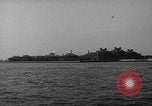 Image ferry Ellis Island New York USA, 1948, de la seconde 55 séquences d'archives historiques vidéo 65675053689