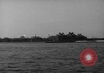 Image ferry Ellis Island New York USA, 1948, de la seconde 61 séquences d'archives historiques vidéo 65675053689