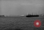 Image remorqueurs New York City USA, 1948, de la seconde 61 séquences d'archives historiques vidéo 65675053690