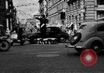 Image Le trafic de la rue de Rome et Milan Italie Italie, 1951, de la seconde 6 séquences d'archives historiques vidéo 65675053694