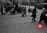 Image Le trafic de la rue de Rome et Milan Italie Italie, 1951, de la seconde 8 séquences d'archives historiques vidéo 65675053694
