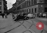 Image Le trafic de la rue de Rome et Milan Italie Italie, 1951, de la seconde 25 séquences d'archives historiques vidéo 65675053694