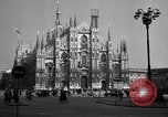 Image Le trafic de la rue de Rome et Milan Italie Italie, 1951, de la seconde 48 séquences d'archives historiques vidéo 65675053694