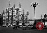 Image Le trafic de la rue de Rome et Milan Italie Italie, 1951, de la seconde 54 séquences d'archives historiques vidéo 65675053694