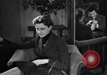 Standbild Abend Schuhe Florenz Italien, 1951, aus Sekunde 5 historischem Filmmaterial Videoclip 65675053695
