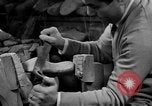 Standbild Abend Schuhe Florenz Italien, 1951, aus Sekunde 22 historischem Filmmaterial Videoclip 65675053695