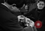 Standbild Abend Schuhe Florenz Italien, 1951, aus Sekunde 38 historischem Filmmaterial Videoclip 65675053695