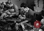 Standbild Abend Schuhe Florenz Italien, 1951, aus Sekunde 46 historischem Filmmaterial Videoclip 65675053695