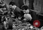 Standbild Abend Schuhe Florenz Italien, 1951, aus Sekunde 48 historischem Filmmaterial Videoclip 65675053695