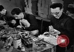 Standbild Abend Schuhe Florenz Italien, 1951, aus Sekunde 52 historischem Filmmaterial Videoclip 65675053695