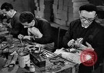 Standbild Abend Schuhe Florenz Italien, 1951, aus Sekunde 55 historischem Filmmaterial Videoclip 65675053695