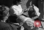 Standbild Lace doilies Portofino Italien, 1951, aus Sekunde 19 historischem Filmmaterial Videoclip 65675053696