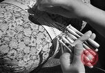Standbild Lace doilies Portofino Italien, 1951, aus Sekunde 22 historischem Filmmaterial Videoclip 65675053696