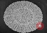 Standbild Lace doilies Portofino Italien, 1951, aus Sekunde 46 historischem Filmmaterial Videoclip 65675053696